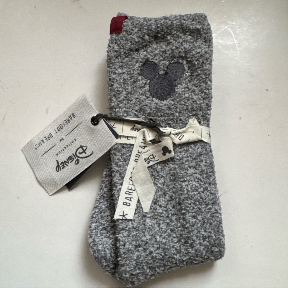 Barefoot Dreams CozyChic Classic Disney Youth’s Mickey Mouse Socks CREAM /CARBON